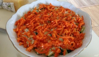 Салат из копчёной грудки и корейской моркови - фото шаг 7