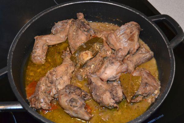 Как потушить кролика – 7 вкусных рецептов приготовления, чтобы мясо было мягким и сочным